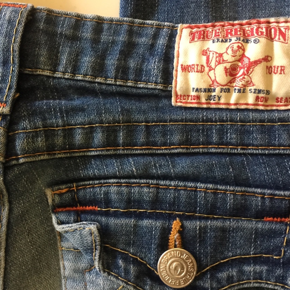 TrueReligion joey flare low Rise Women’s blue jean - Picture 4 of 8